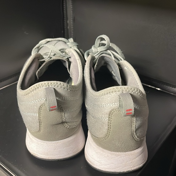 Nike Men’s Dualtone Racer 918227-015 Size 9.5 Grey/Black - Picture 6 of 9